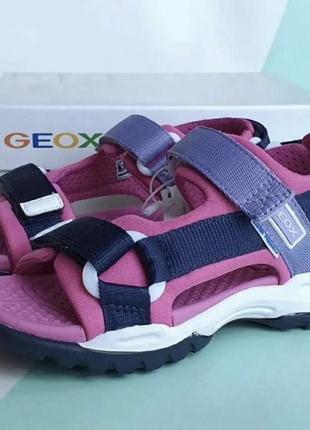 Босоножки j borealis geox  🛍 в наличии:  ✅ 32 размер, 20 см по точкам 💵цена: 1490 грн.  ✅ 37 размер, 23 см по точкам ✅ 39 размер, 24.5 см по точкам1 фото