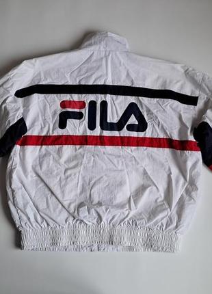 Чоловіча вітровка спортивна біла куртка fila big logo2 фото