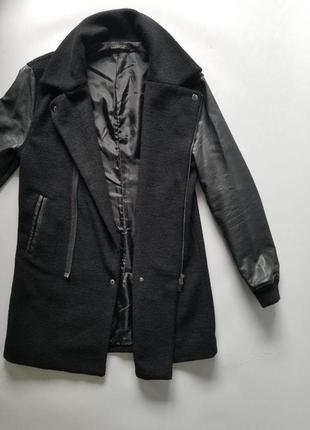 Пальто мужское с кожаными рукавами zara (s)4 фото