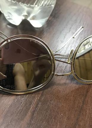 Солнцезащитные очки10 фото
