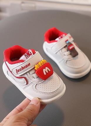 Невероятно крутые кроссовки для стильных деток