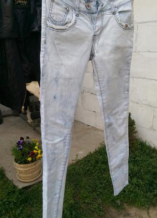 Джинси скіні стрейч, шикарно сідають!розмір 25-26