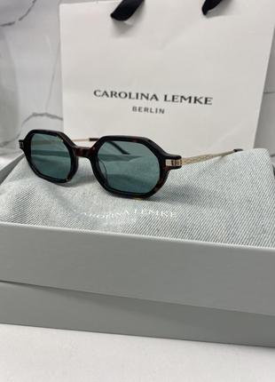 Carolina lemke окуляри1 фото