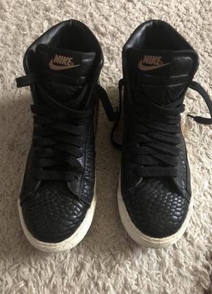 Кроссовки performance nike blazer 37,5р