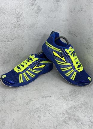 Кросівки літні бігові сітка brooks racer 572 фото