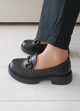 Туфли лоферы женские легкие черные маломерят6 фото
