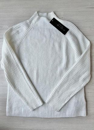 Новий білий светер amisu new yorker водолазка новый белый свитер