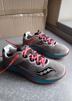 Кросівки saucony type a8