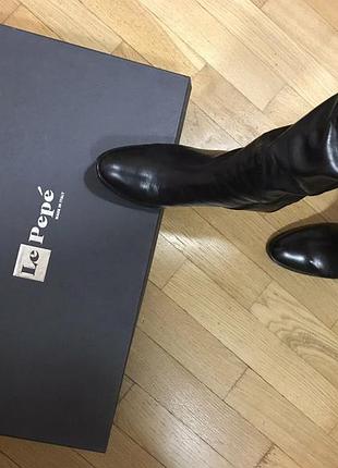 Жіночі чоботи від італійського бренду le pepe. чоботи італія guess