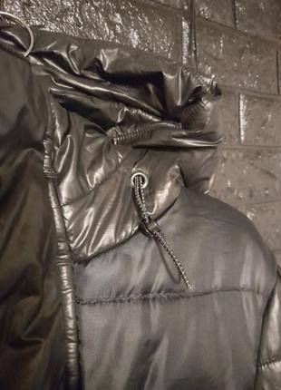 Зимова глянцева куртка з світловідбиваючими елементами каптуром для підлітка6 фото