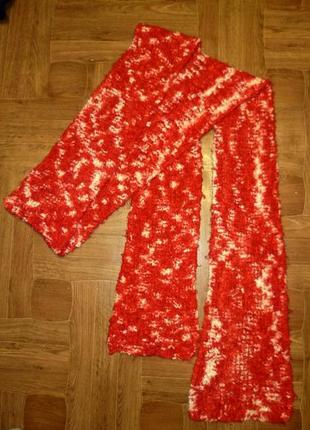 Длинный теплый мягкий шарф вязаный из буклированых ниток пушистый красный+белый5 фото