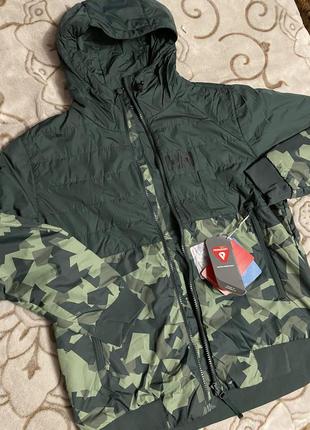 Курточка helly hansen