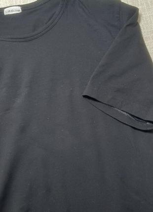 Женская черная футболка. базовая футболка. однотонная футболка. черная футболка5 фото