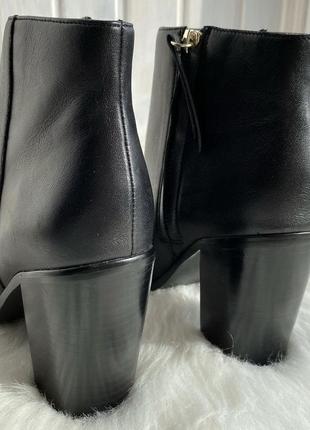 Нові чорні шкіряні черевики ботильйони на підборах преміум колекція h&m натуральна шкіра6 фото