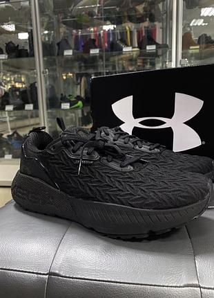 Оригінальні кросівки under armour