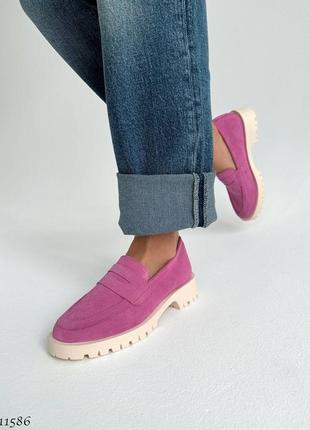 Рожеві жіночі лофери туфлі з натуральної замші7 фото