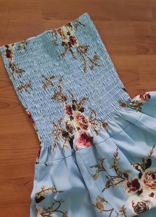 Блакитна сукня в квіти. сукня квітковий принт.3 фото