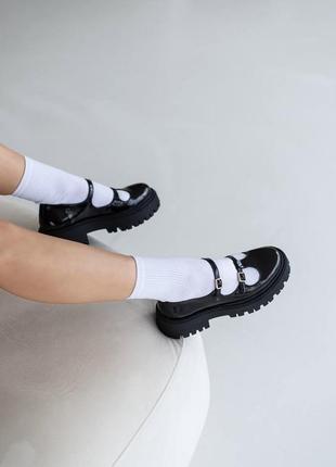 Туфли лаковые черные на платформе6 фото