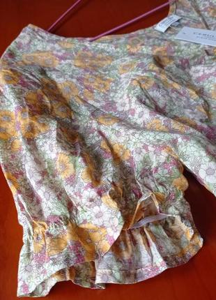 Натуральна котонова блуза/топ з квітковим принтом  у пастельних тонах💛💚🧡 бренд cerulean by blue diamond💎6 фото