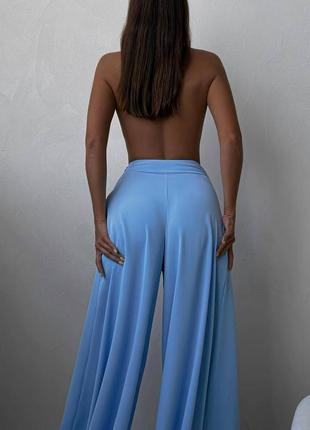 Женские голубые стильные трендовые легкие невесомые брюки1 фото