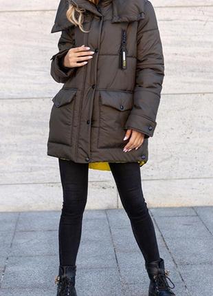 Зимняя куртка со съемным поясом и капюшоном1 фото