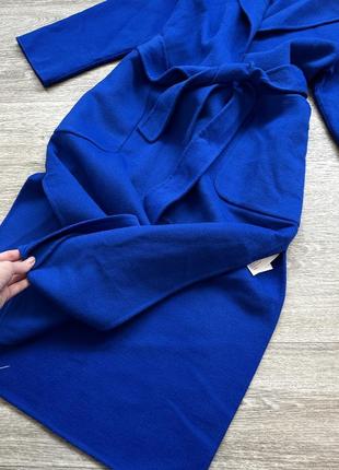 Стильное натуральное длинное яркое синее пальто халат с разрезами zara 36/s10 фото