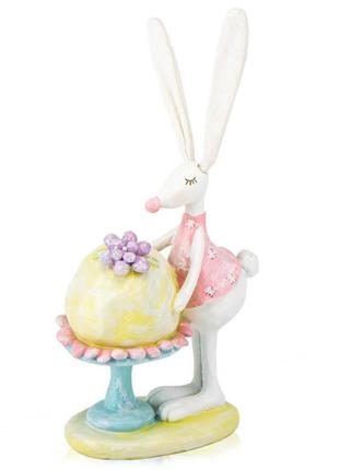 Фігурка "кролик з десертом", 22 см