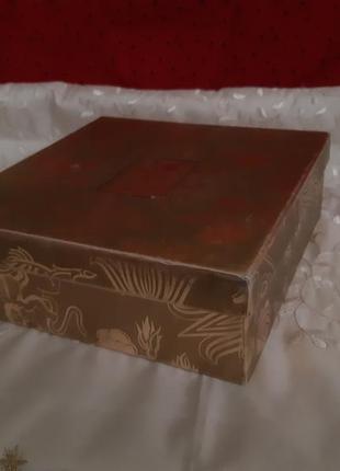 Вінтажна картонна коробка lancome paris оригінал