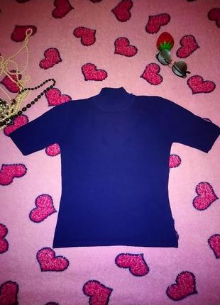 Гольф без рукавов ,футболка