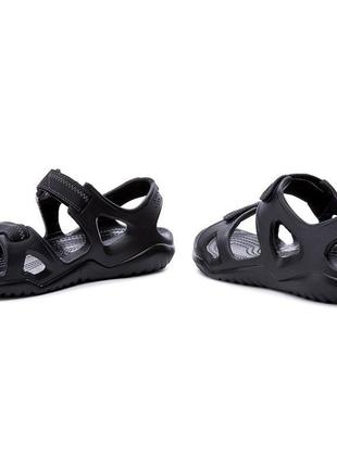 Крокс сандалі аквашузи чорні crocs swiftwater river sandals black/black4 фото