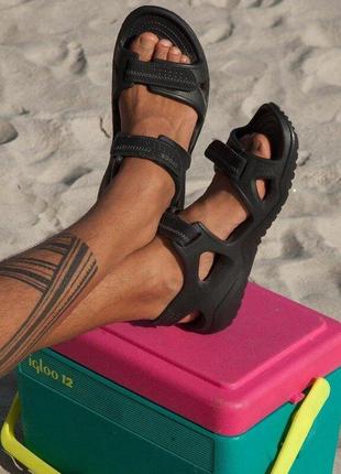 Крокс сандалі аквашузи чорні crocs swiftwater river sandals black/black