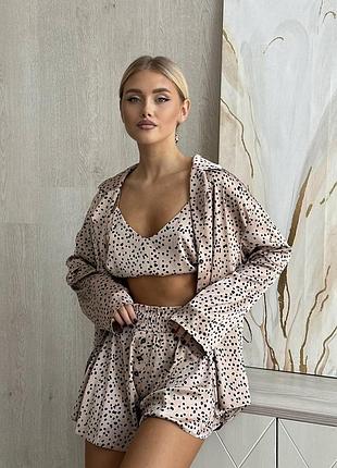 Домашній костюм трійка з шортами, накидкою та топом