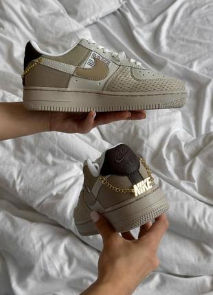 Женские стильные кожаные кроссовки air force new beige / кроссовки в стиле nike4 фото