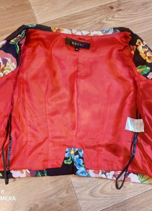 Новый бомбезный укороченный пиджак gucci3 фото