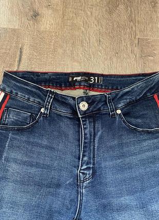 Женские джинсы и юбка2 фото