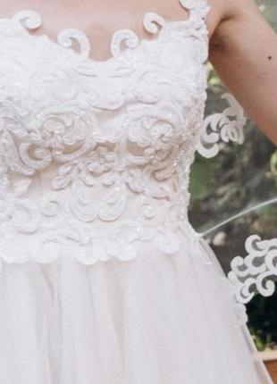 Весільна сукня, колір шампань розмір s3 фото