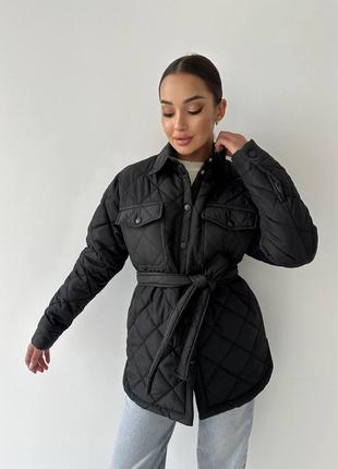 Куртка-рубашка женская стеганная с поясом плащевка s-xl черный1 фото