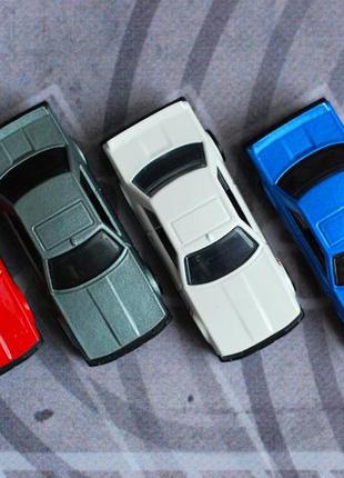 Комплект моделей hot wheels '82 nissan skyline r30