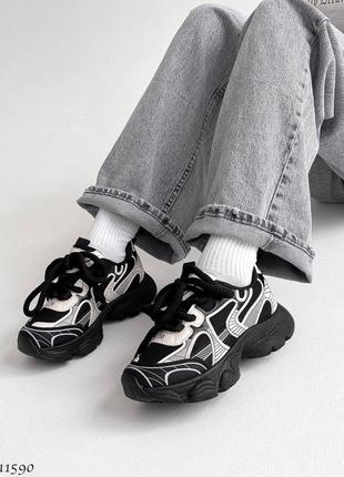 Драйвовые кроссовки
цвет: черный + беж
экокожа + обувной текстиль