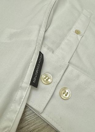 Класична біла сорочка без коміра стійкою рубчик french connection3 фото