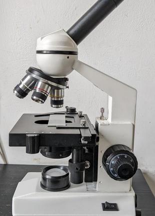 Мікроскоп biofinder