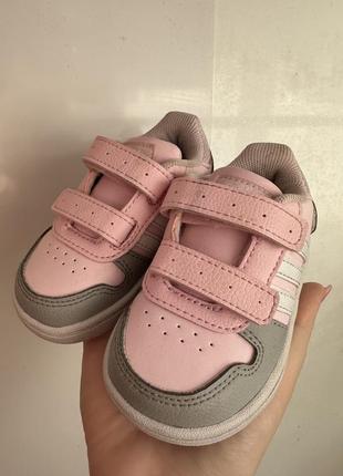 Дитячі кросівки adidas2 фото