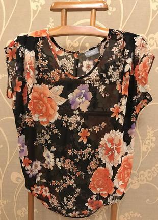 Очень красивая и стильная брендовая блузка в цветах 19.6 фото