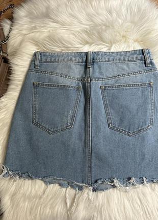 Коротка джинсова спідниця на блискавці s4 фото