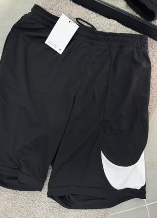 Качественные шорты от nike2 фото