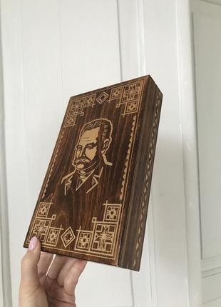 Вінтаж вінтажна скринька шкатулка дерево мерч декор іван франко10 фото