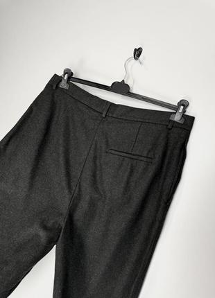 Cos стильні брюки у глибоко сірому кольорі.5 фото