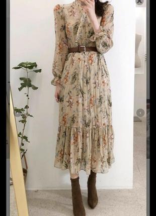 Нежное кремовое платье в цветочный принт, р. с-м1 фото