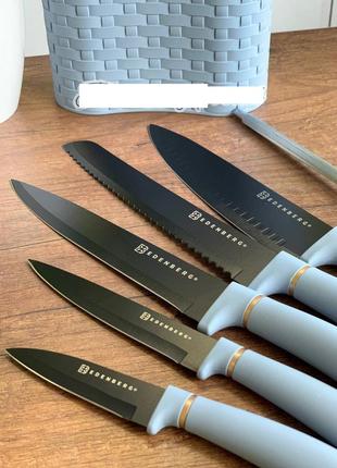 Набір сталевих ножів3 фото
