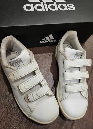 Кроссовки для девочки adidas